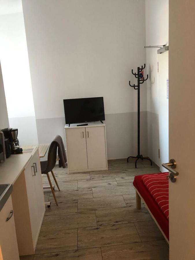 Fremdenzimmer Sas Hueckelhoven Ngoại thất bức ảnh