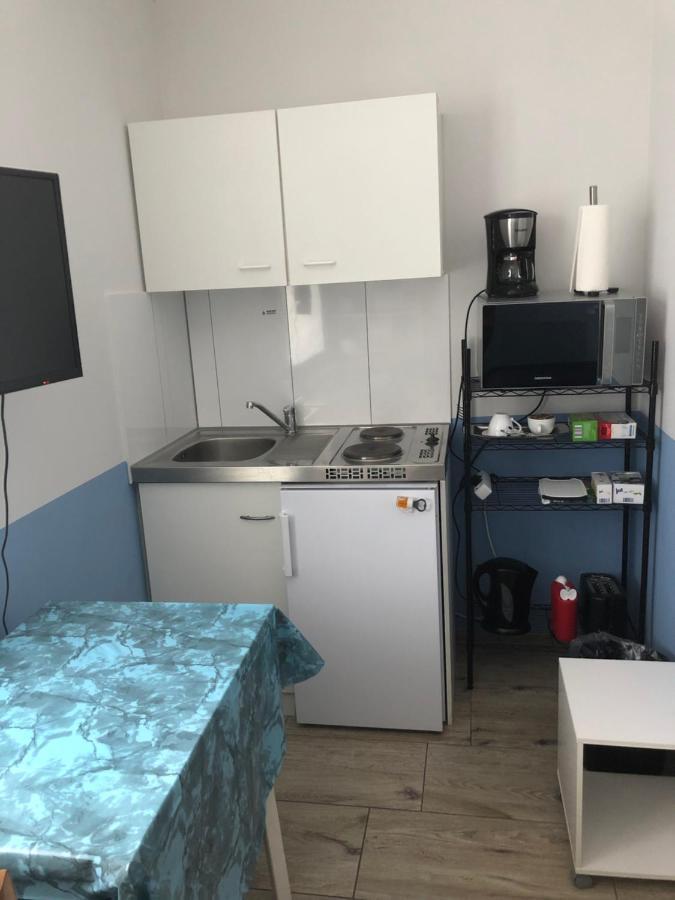 Fremdenzimmer Sas Hueckelhoven Ngoại thất bức ảnh