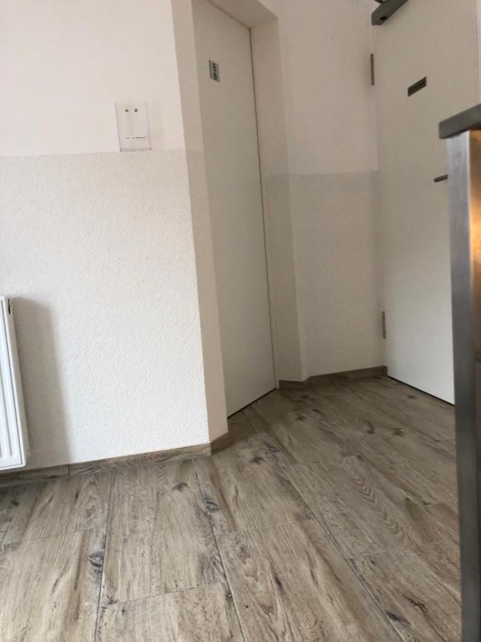 Fremdenzimmer Sas Hueckelhoven Ngoại thất bức ảnh