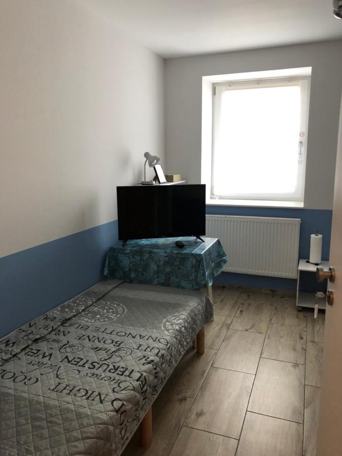 Fremdenzimmer Sas Hueckelhoven Ngoại thất bức ảnh
