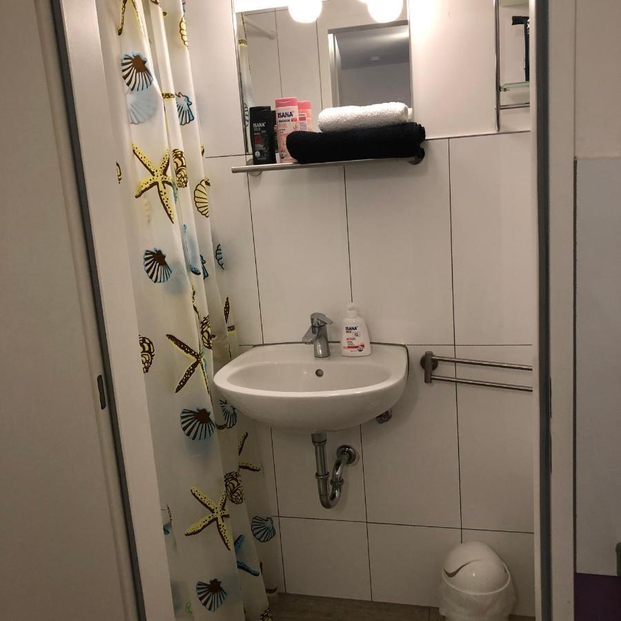 Fremdenzimmer Sas Hueckelhoven Ngoại thất bức ảnh